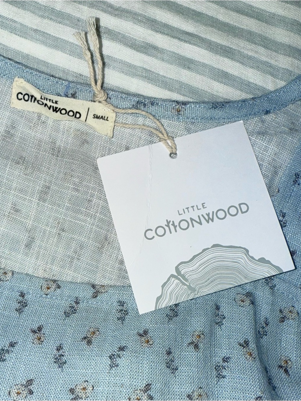 LITTLE COTTONWOOD WOMEN'S SLEEVELESS OAK TOP - Picture 3 of 16